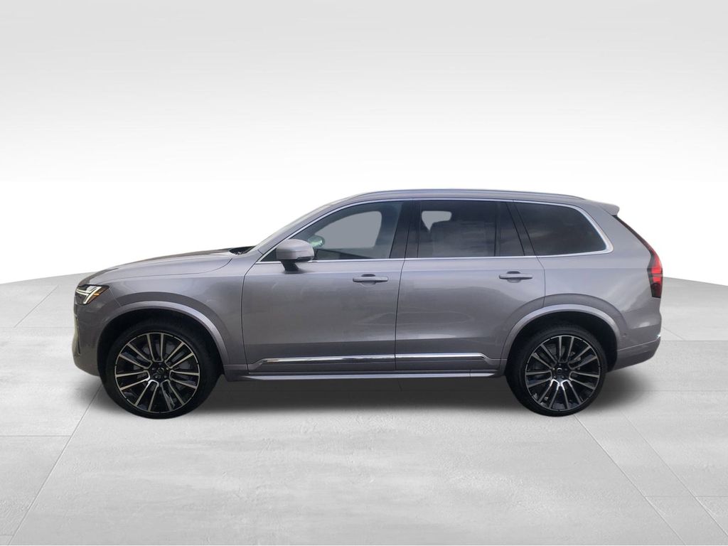 2026 Volvo XC90 Plus - Photo 5