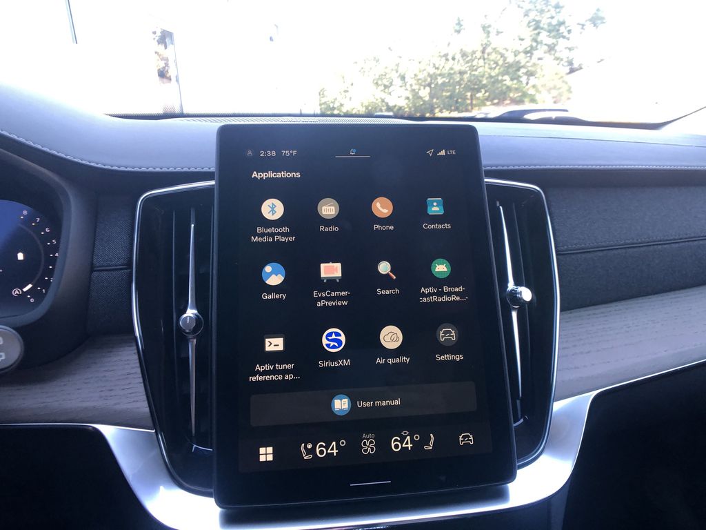 2026 Volvo XC90 Plus - Photo 15