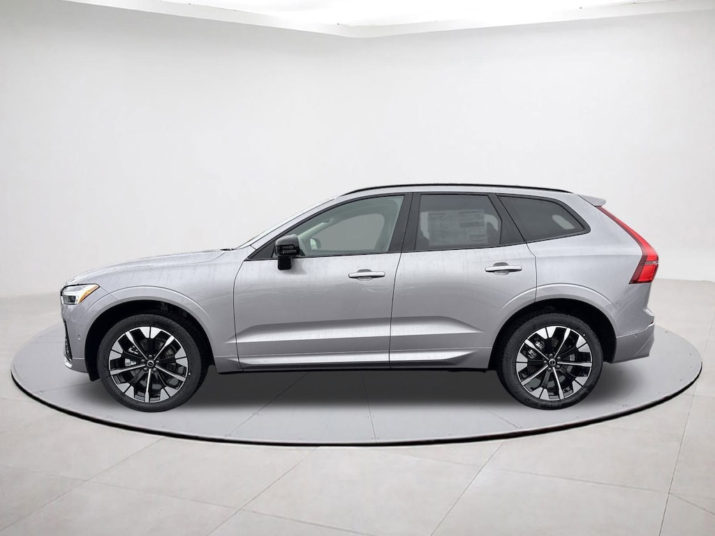 New 2026 Volvo XC60 B5 Plus SUV