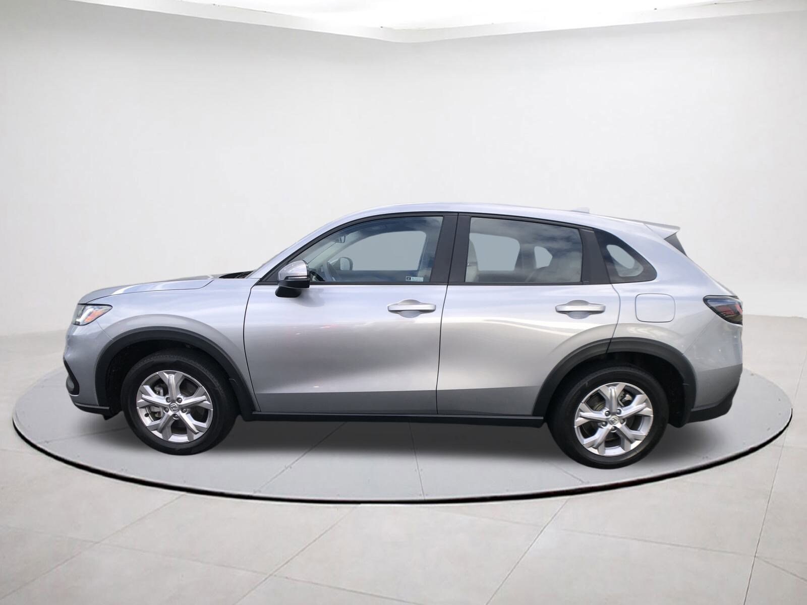 2023 Honda HR-V LX photo 2