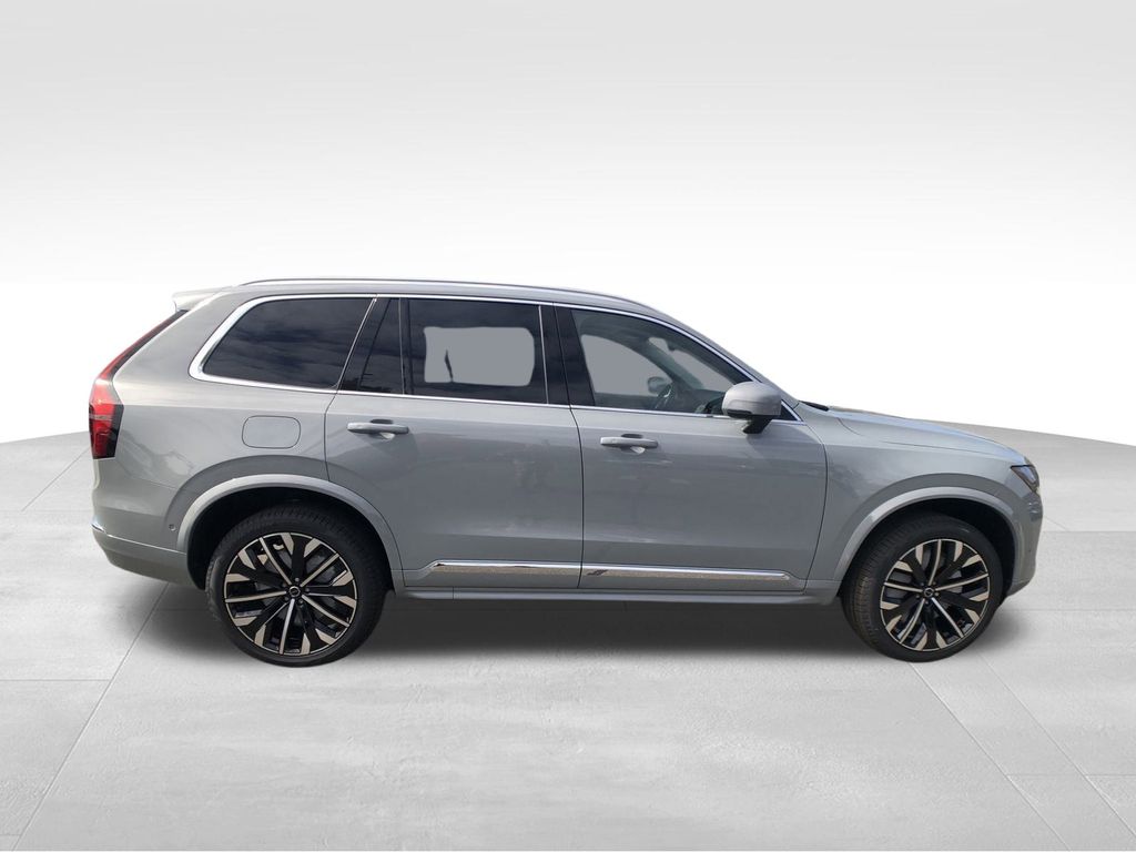 2026 Volvo XC90 Plus - Photo 9