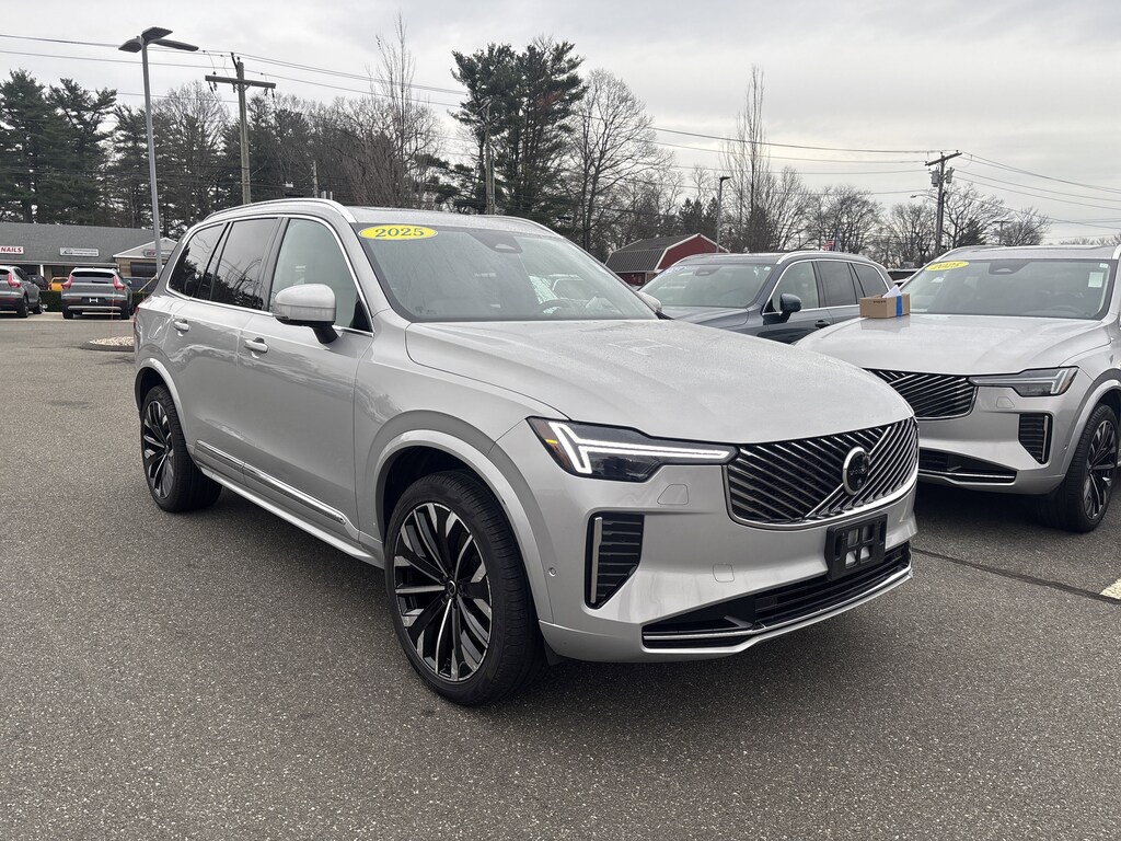 Certified 2025 Volvo XC90 B6 (2025.5) Plus 7-Seater SUV