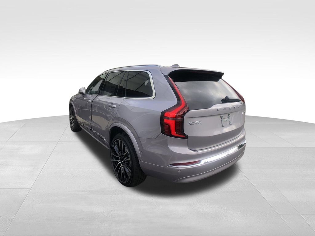 2026 Volvo XC90 Plus - Photo 6