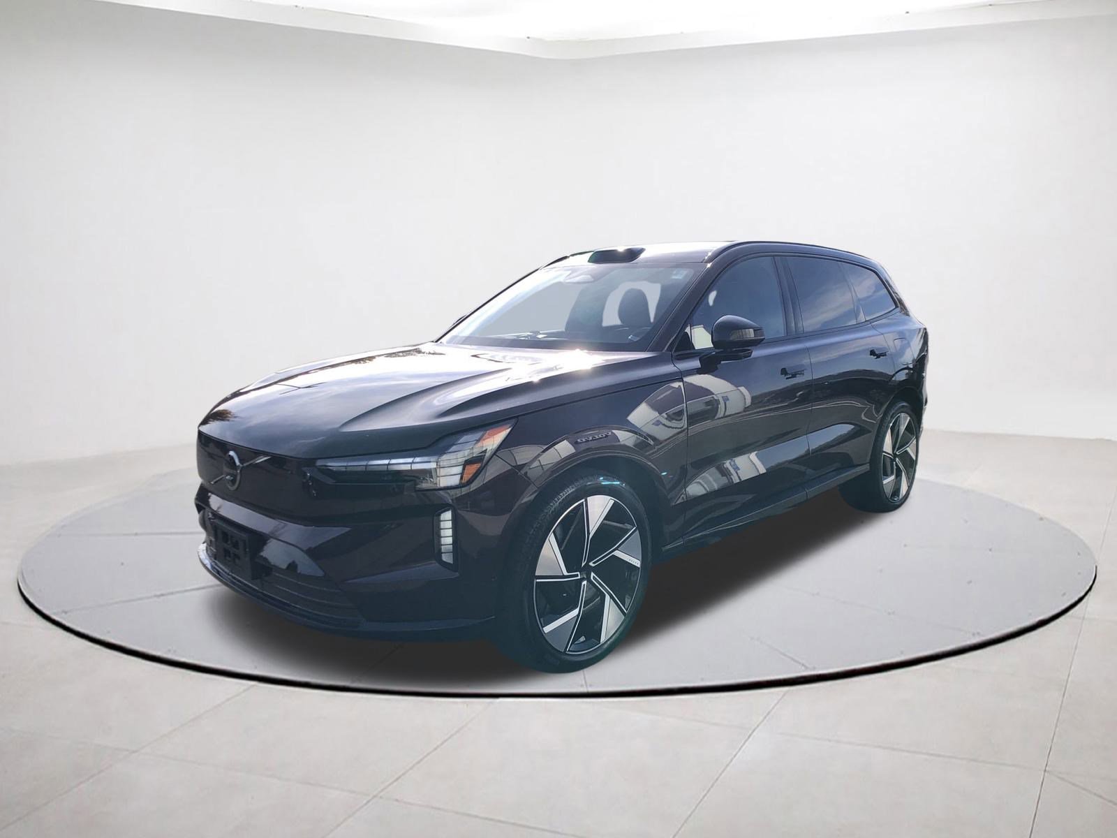 2025 Volvo EX90 Twin Motor Performance Ultra photo 3