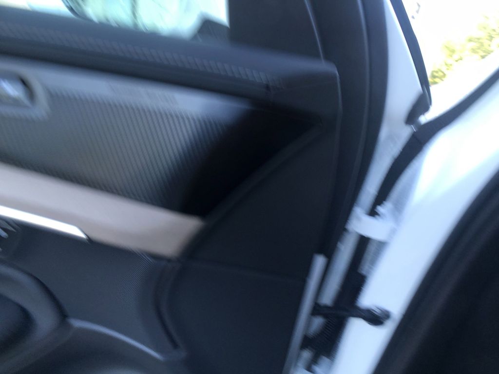 2026 Volvo XC90 Plus - Photo 13