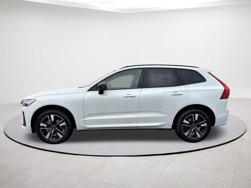 New 2026 Volvo XC60 B5 Plus SUV