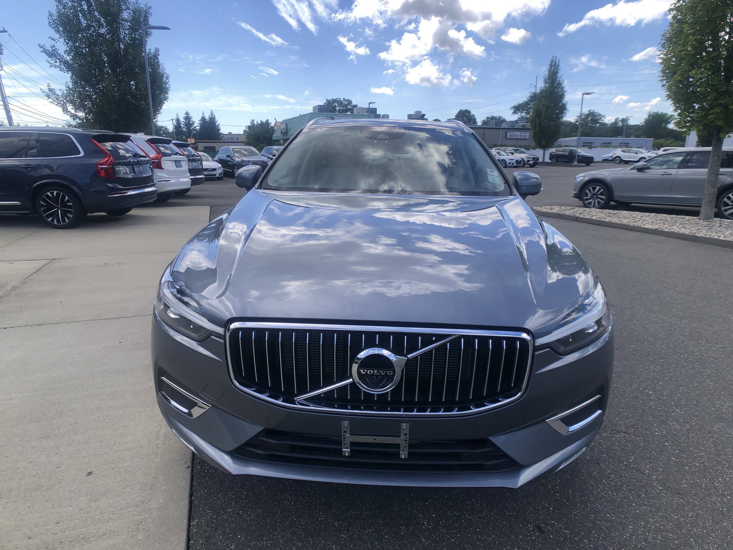 2021 Volvo XC60 T5 Inscription photo 2
