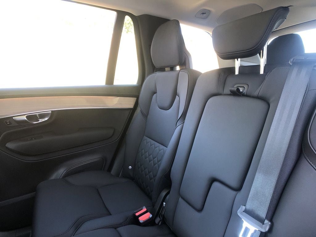 2026 Volvo XC90 Plus - Photo 27