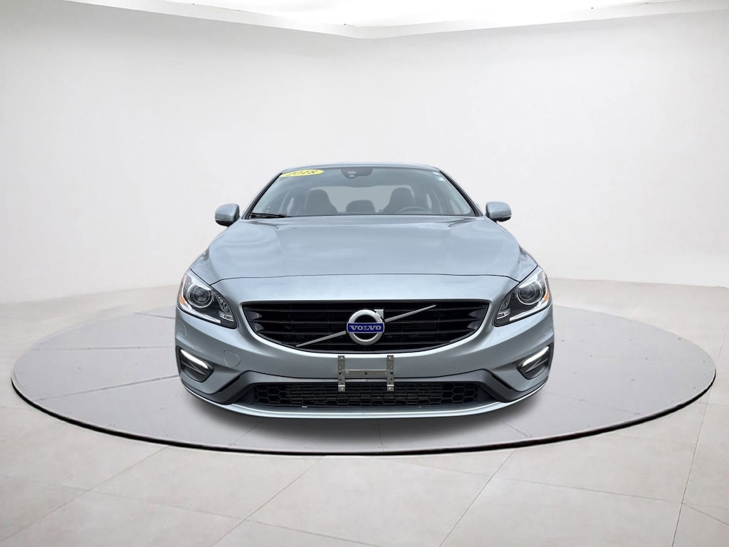 Used 2018 Volvo S60 T5 AWD Dynamic Sedan