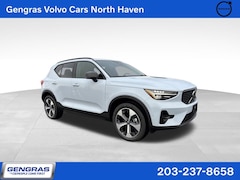 2026 Volvo XC40 B5 Plus AWD SUV