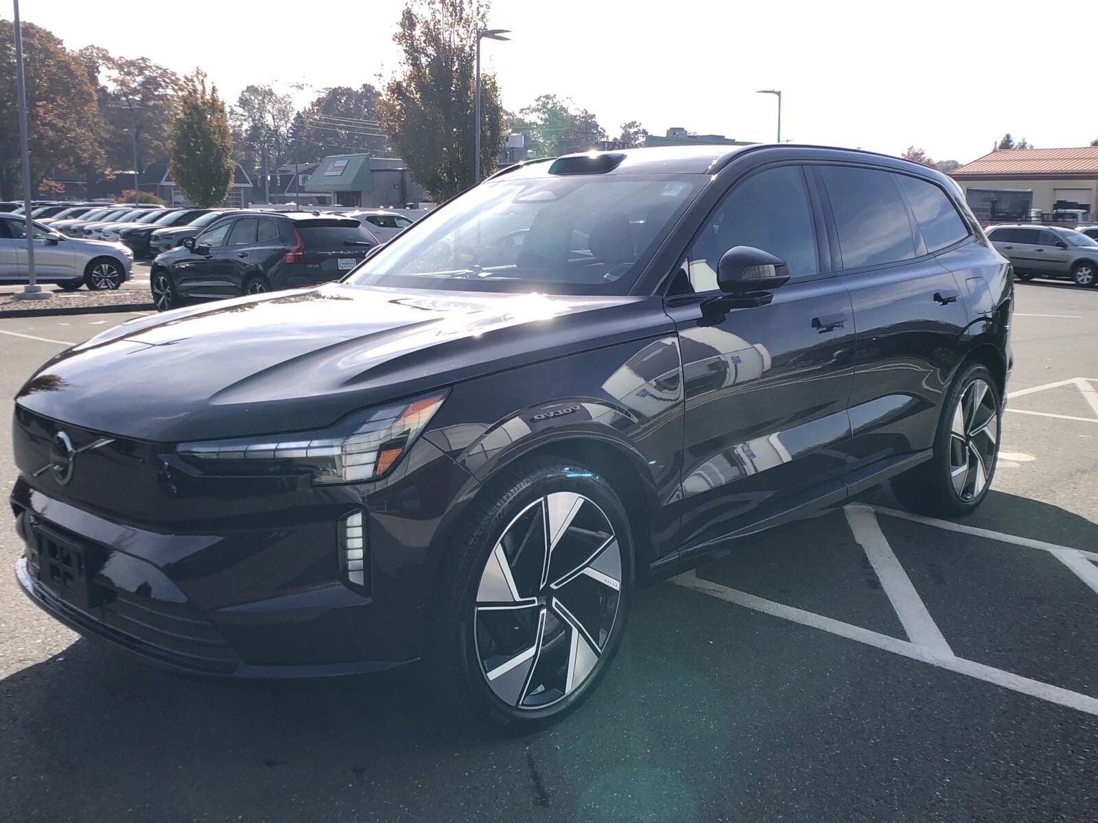 2025 Volvo EX90 Ultra photo 3