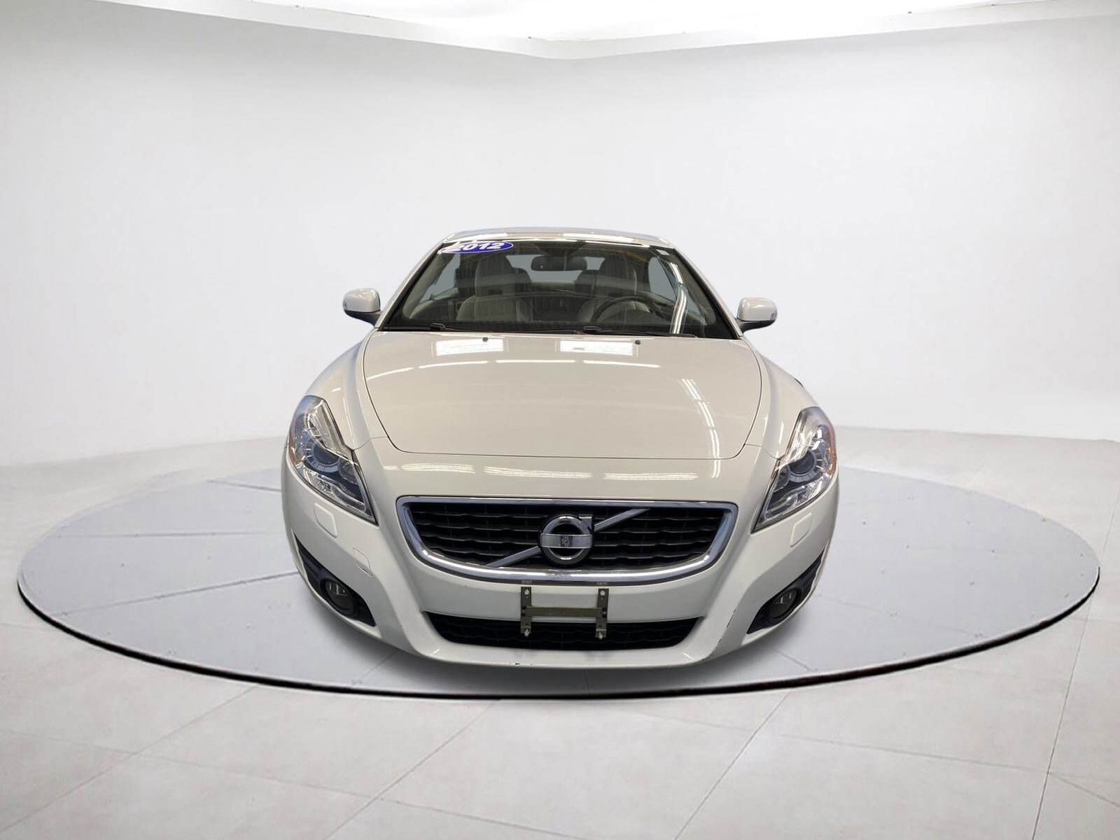 2012 Volvo C70 T5 photo 2