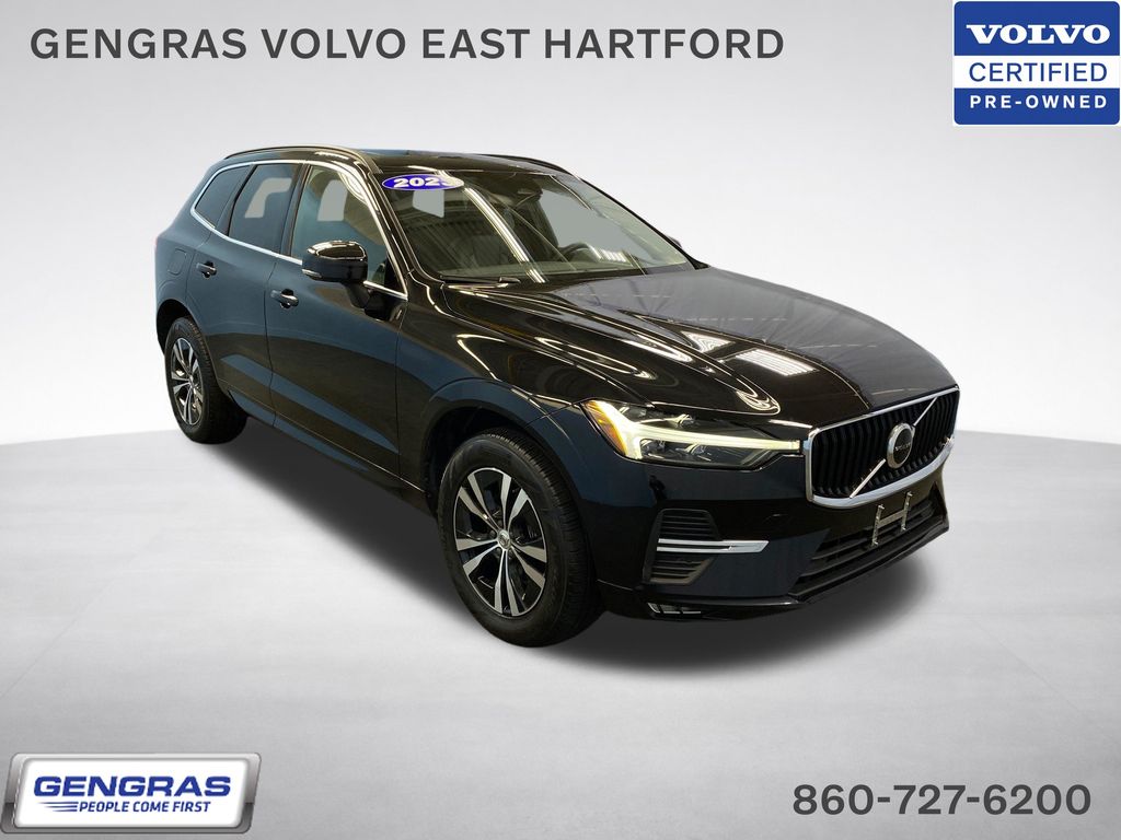 2023 Volvo XC60 B5 Core AWD's photo