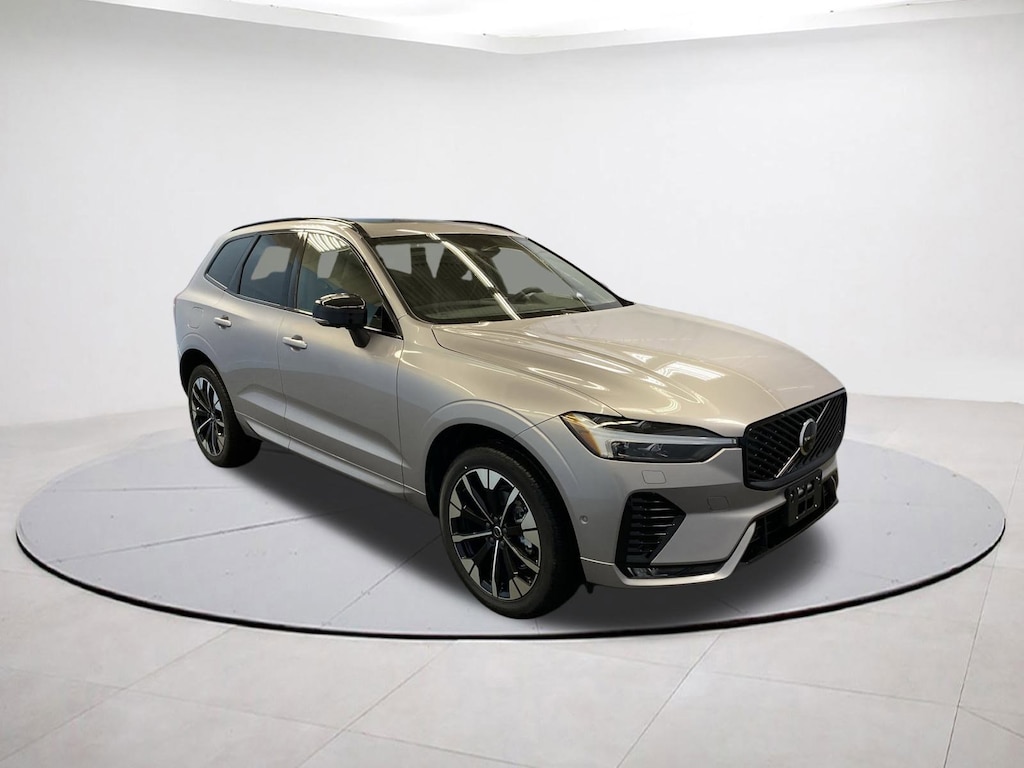 New 2026 Volvo XC60 B5 Plus SUV