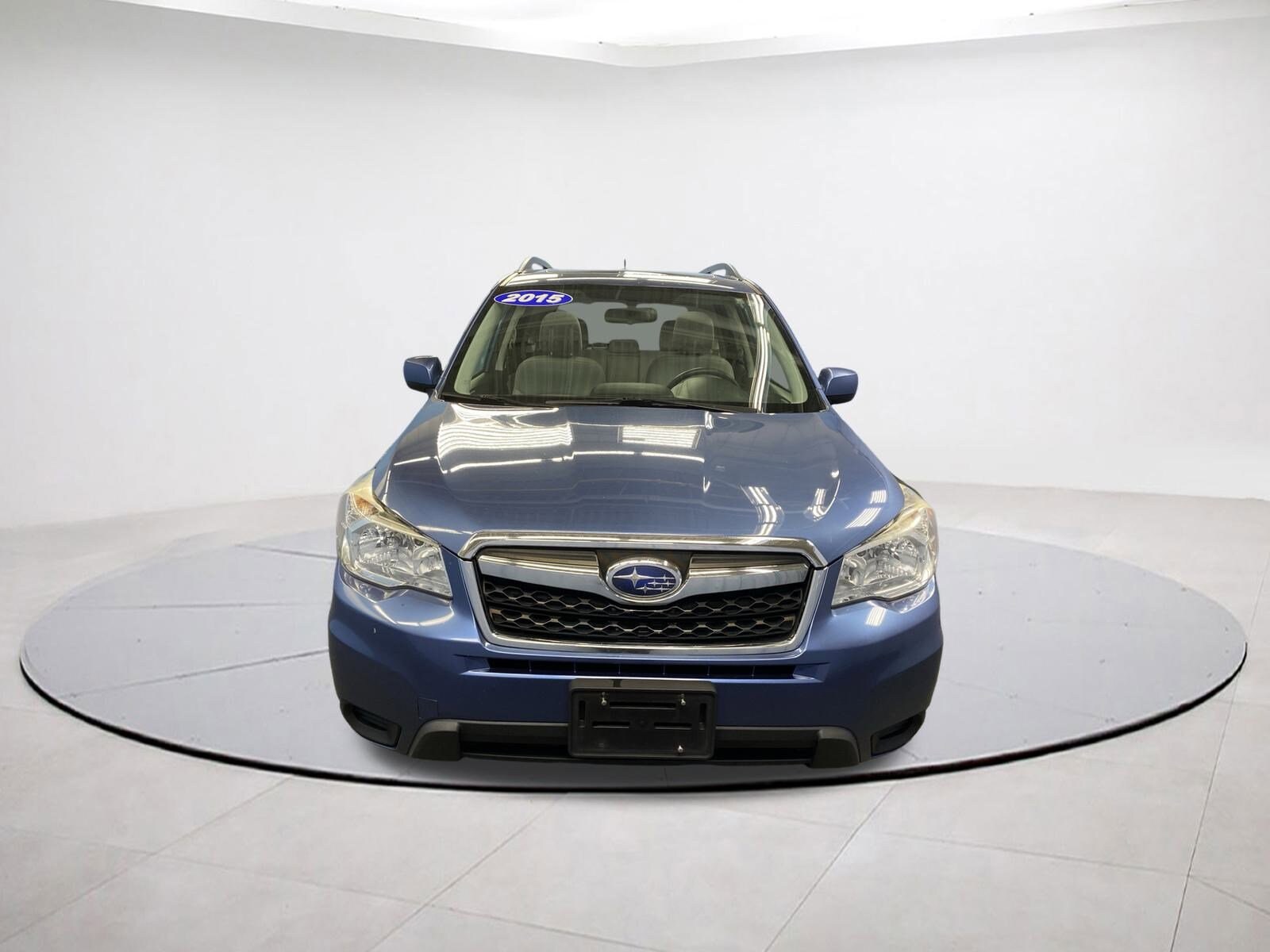 2015 Subaru Forester 2.5i Premium photo 2