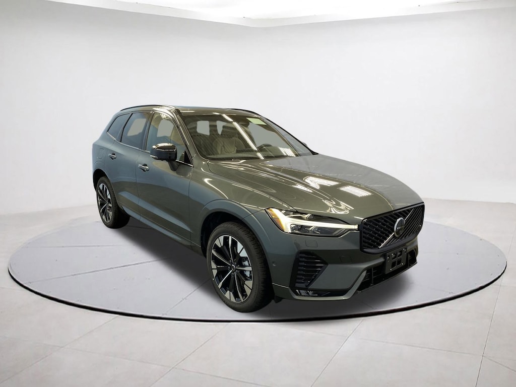 New 2026 Volvo XC60 B5 Plus SUV
