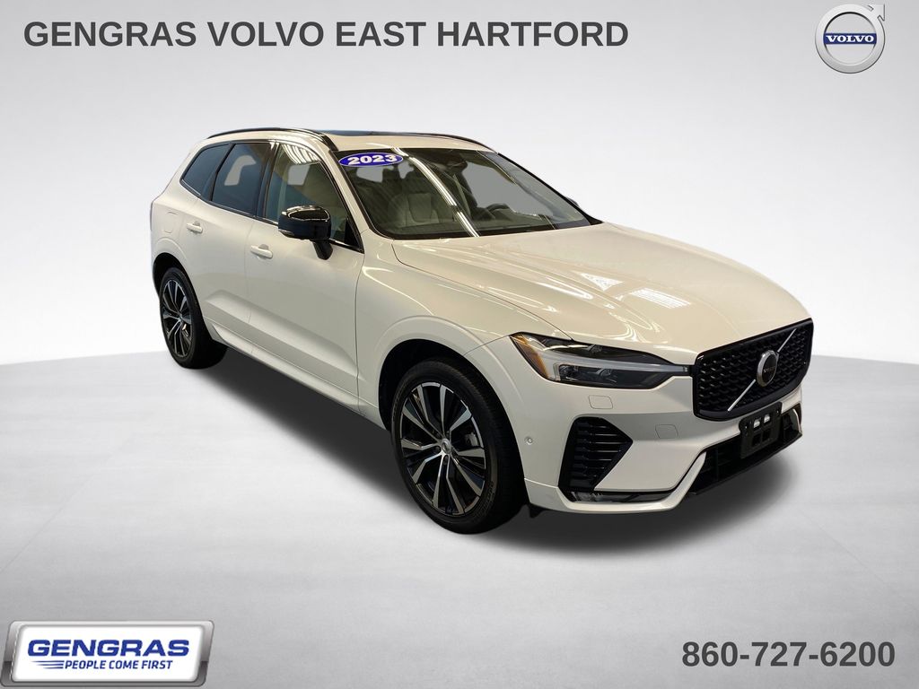 2023 Volvo XC60 SUV 