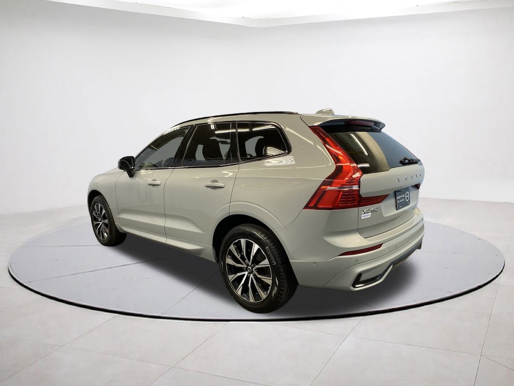 Used 2025 Volvo XC60 Plus SUV