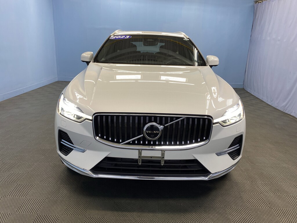 Used 2023 Volvo XC60 Recharge Plug-In Hybrid Ultimate Bright Theme SUV