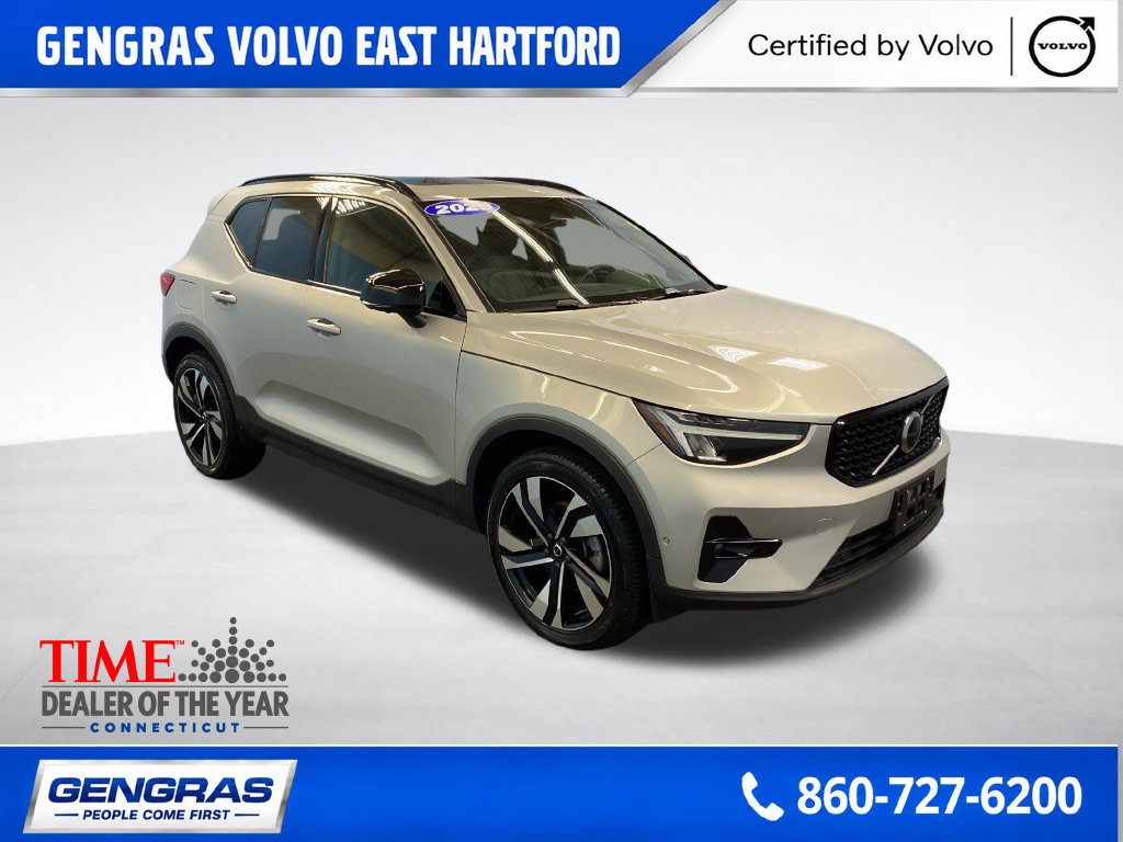 2023 Volvo XC40