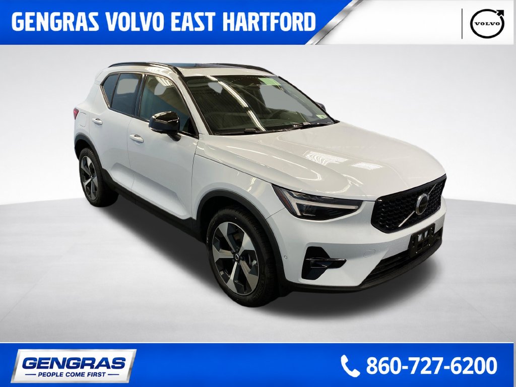 2026 Volvo XC40 Plus