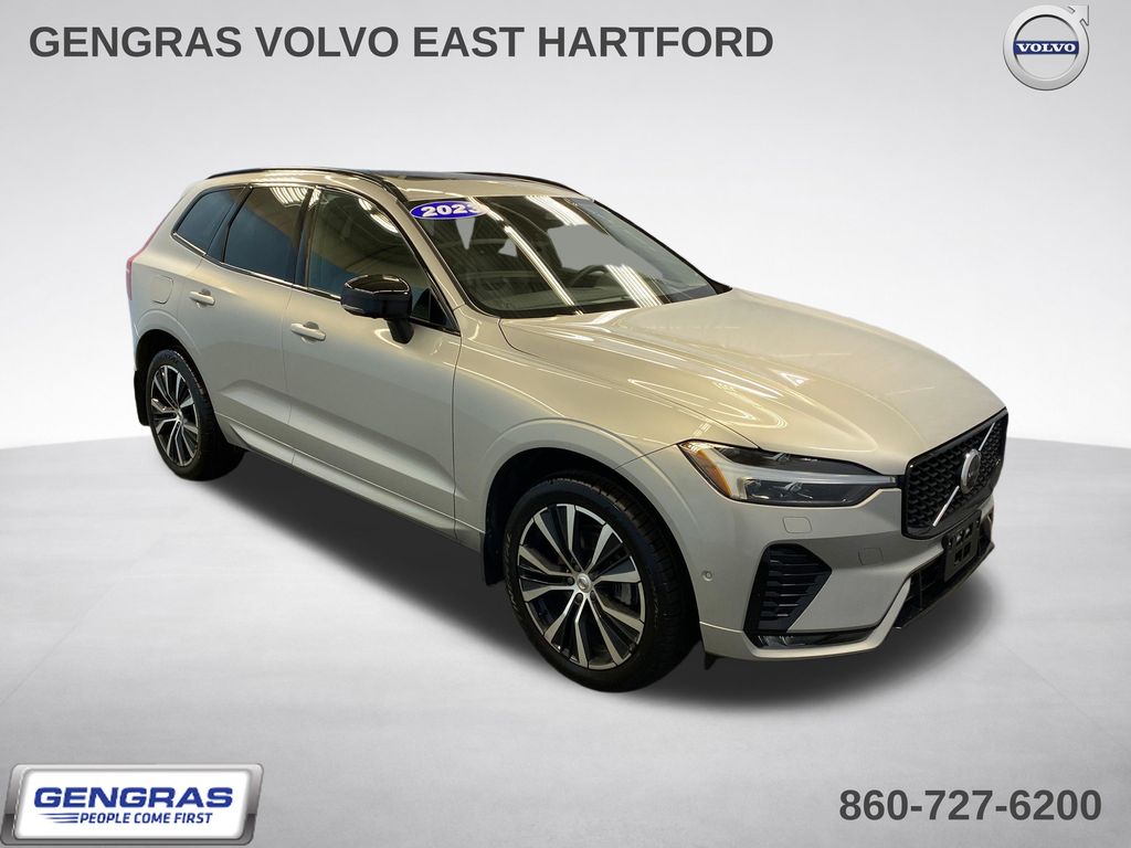 2023 Volvo XC60 SUV 