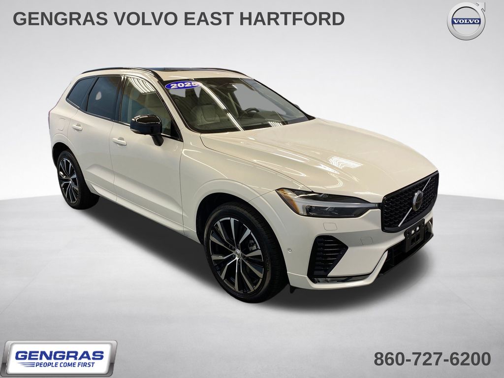 2025 Volvo XC60 SUV 