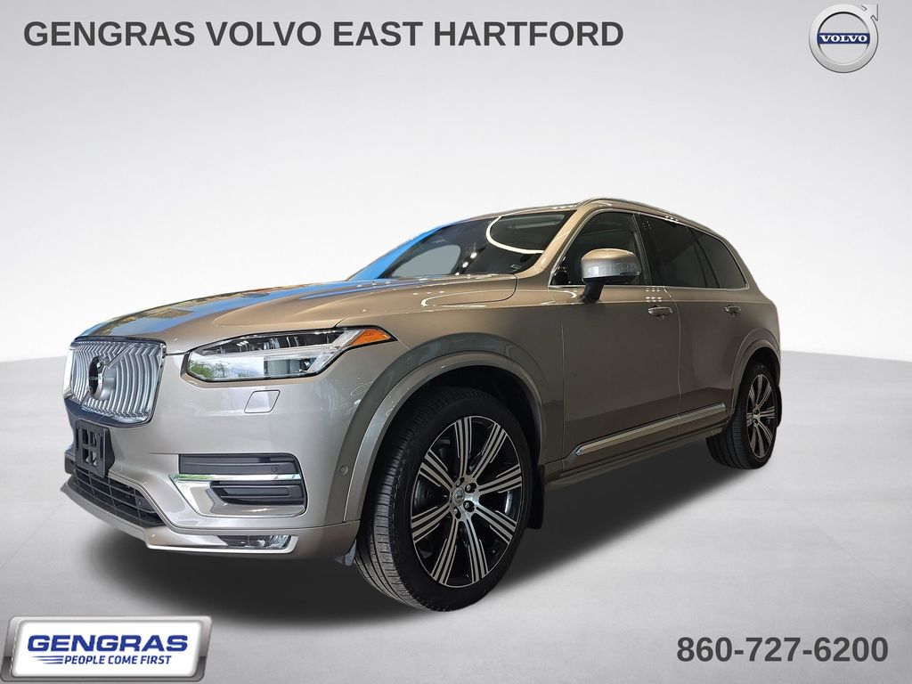 2022 Volvo XC90 T6 Inscription AWD's photo