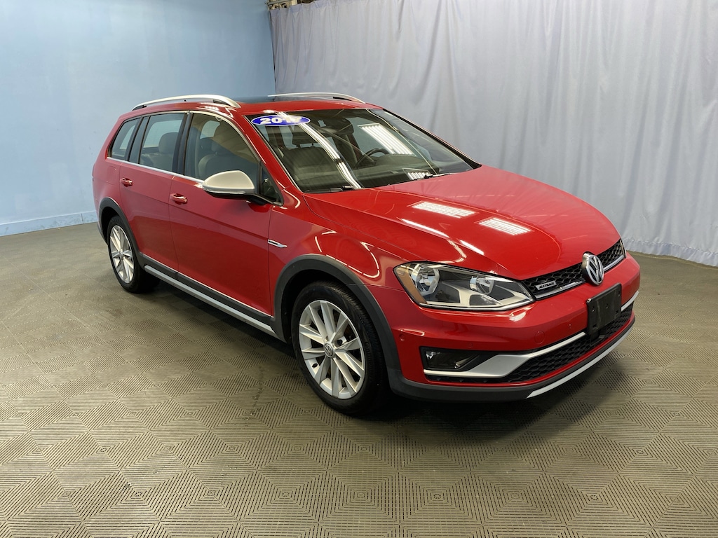 Used 2017 Volkswagen Golf Alltrack Wagon