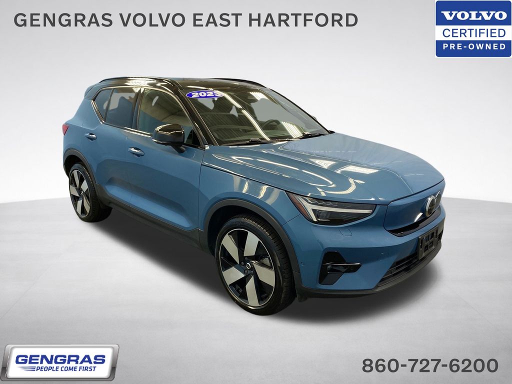 2023 Volvo XC40 P8 Recharge Ultimate AWD's photo