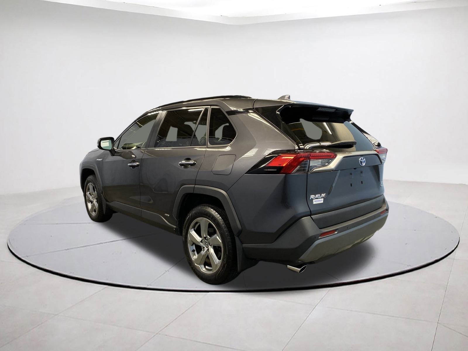 2020 Toyota RAV4 Hybrid Limited photo 4