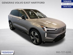 2026 Volvo EX90 Twin Motor Performance Ultra 7-Seater SUV E060392