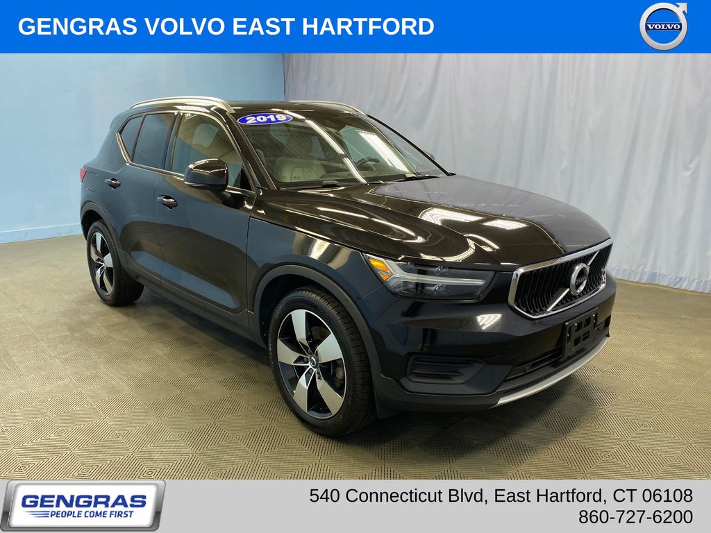 2019 Volvo XC40 SUV 