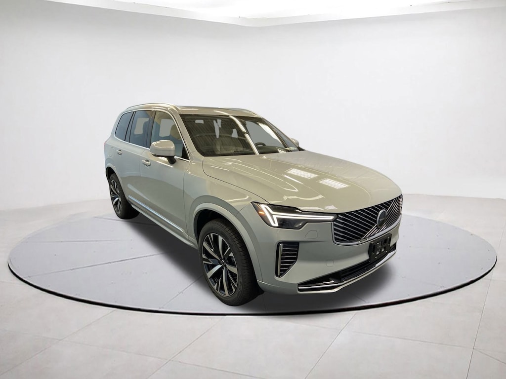 New 2026 Volvo XC90 B6 Core SUV
