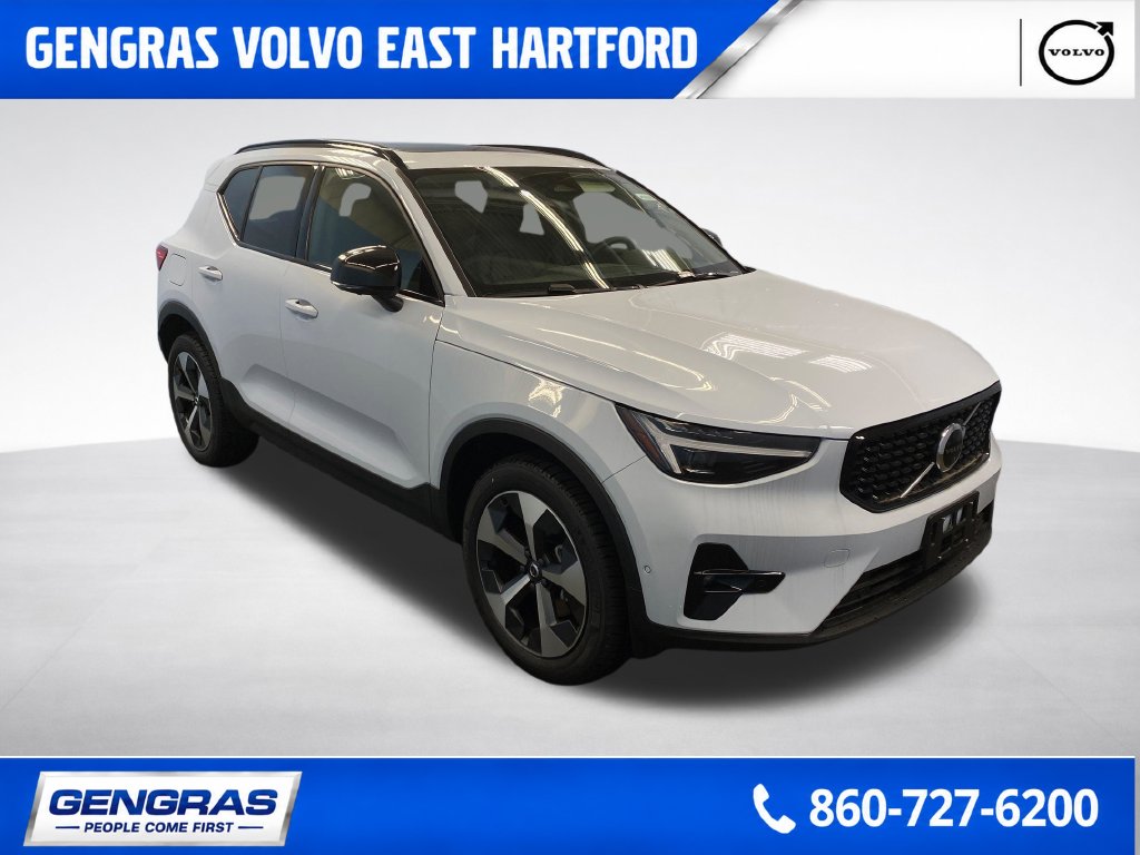 2026 Volvo XC40 Plus
