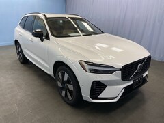 Executive Volvo demo vehicles 2025 Volvo XC60 plug-in hybrid T8 Ultra SUV for sale in North Haven, CT