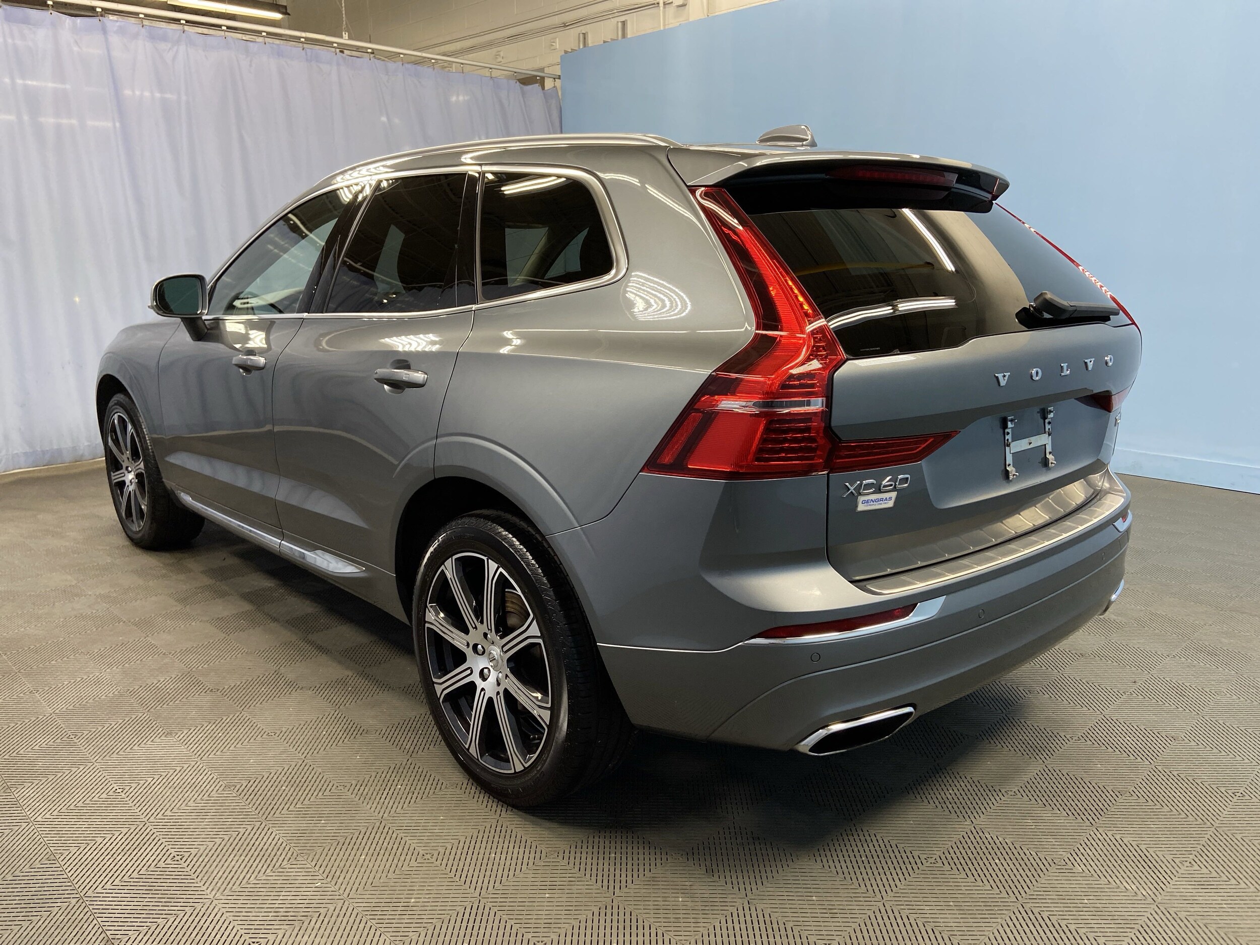 2021 Volvo XC60 Inscription photo 4