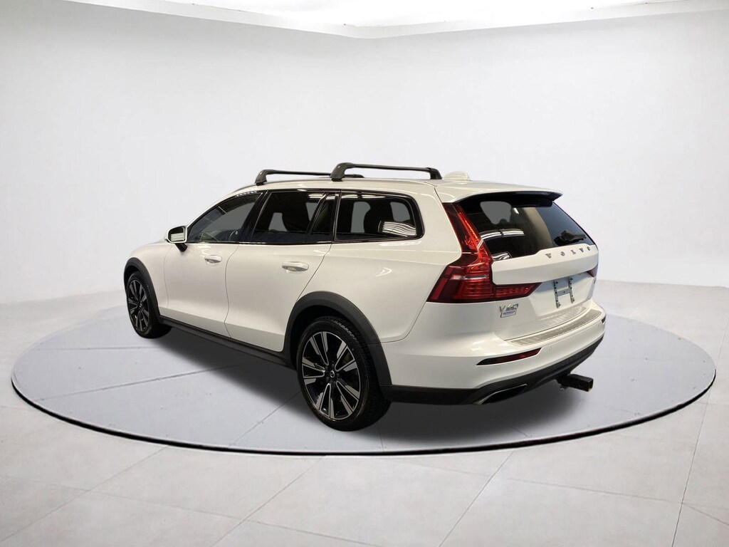 Used 2021 Volvo V60 Cross Country Wagon