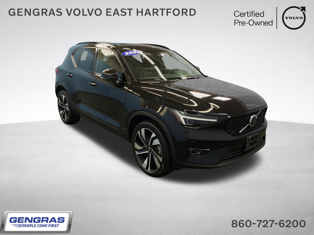 2024 Volvo XC40