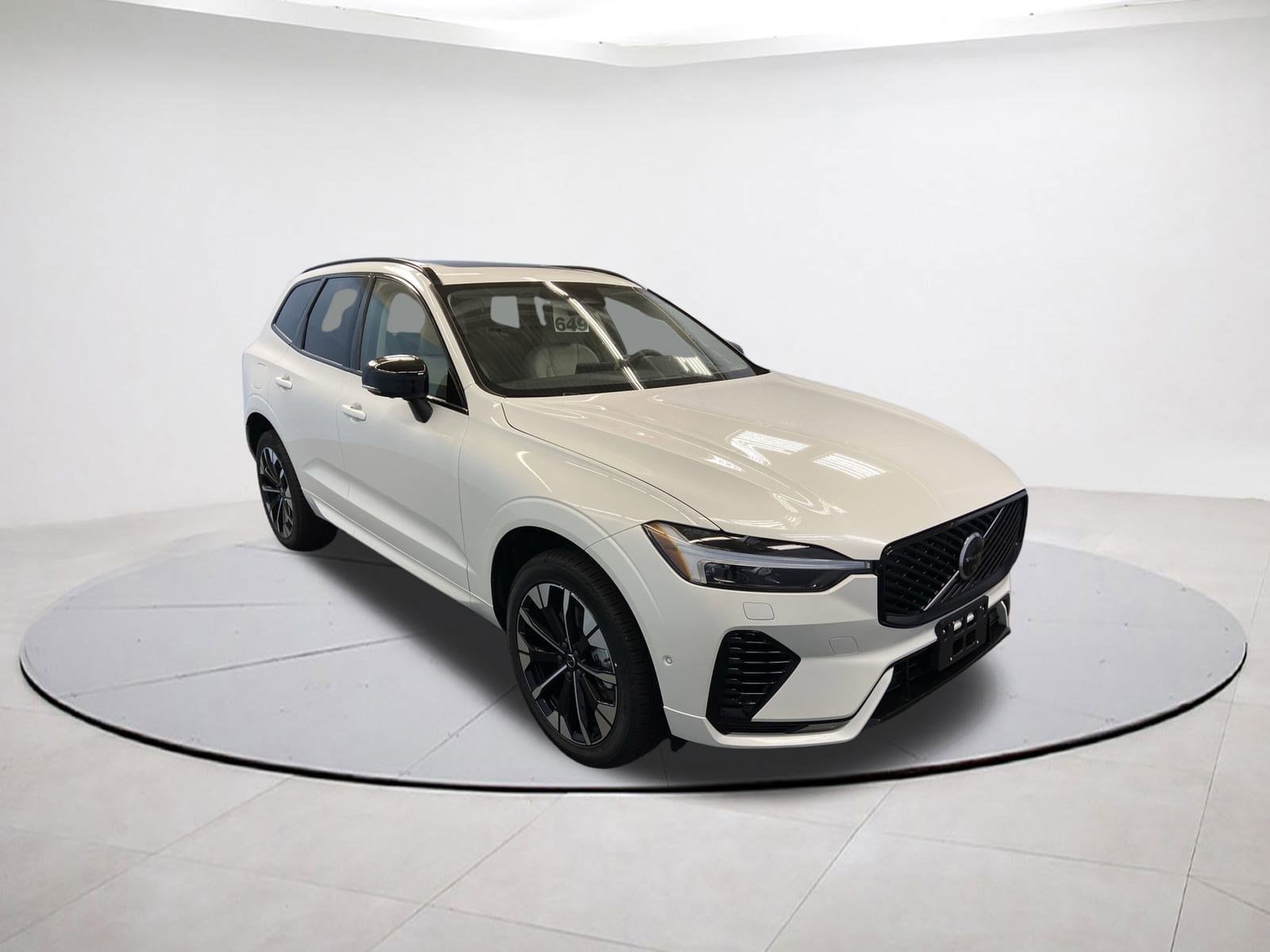 2026 Volvo XC60 Ultra's photo