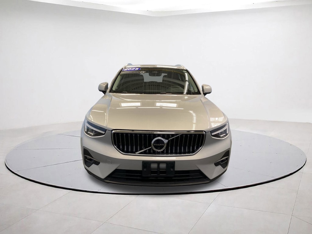 Used 2025 Volvo XC40 Plus Bright Theme SUV