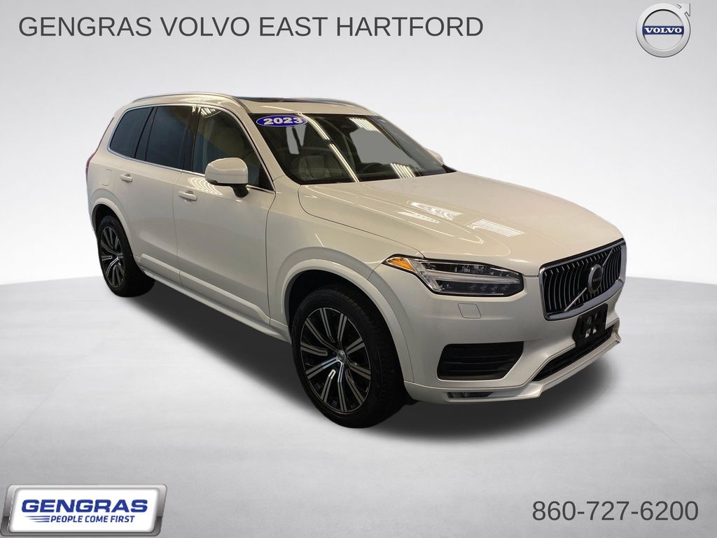 2023 Volvo XC90 SUV 