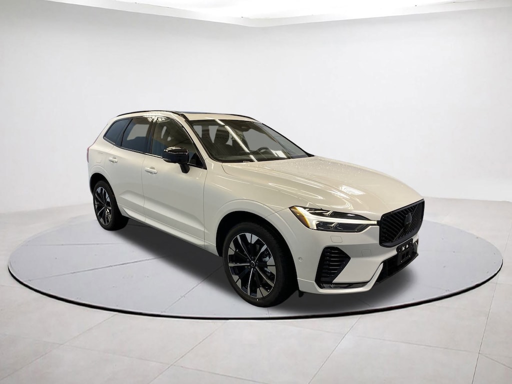 New 2026 Volvo XC60 B5 Plus SUV