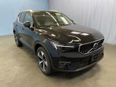 Executive Volvo demo vehicles 2025 Volvo XC40 B5 Plus Bright Theme SUV for sale in North Haven, CT