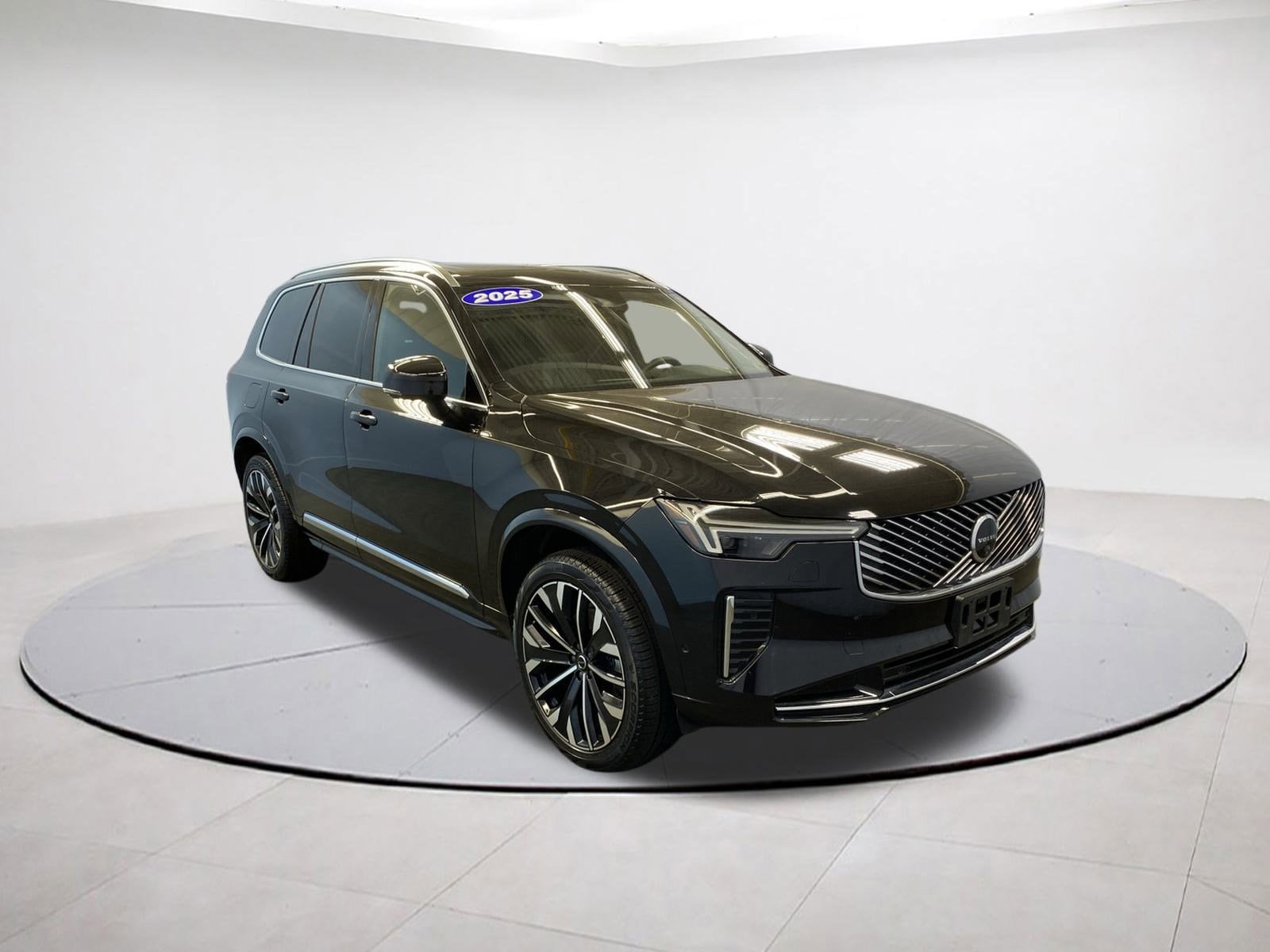 2025 Volvo XC90 SUV 