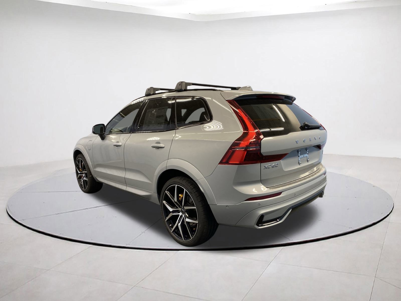 2026 Volvo XC60 Hybrid T8 Polestar photo 4
