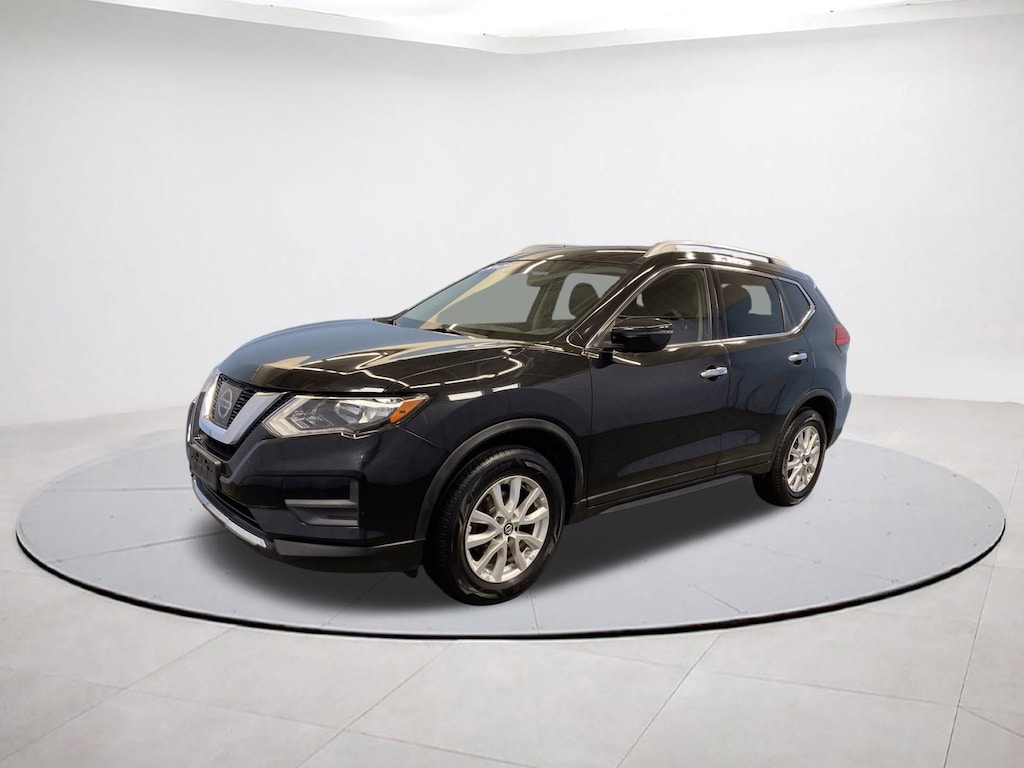 Used 2017 Nissan Rogue SV SUV