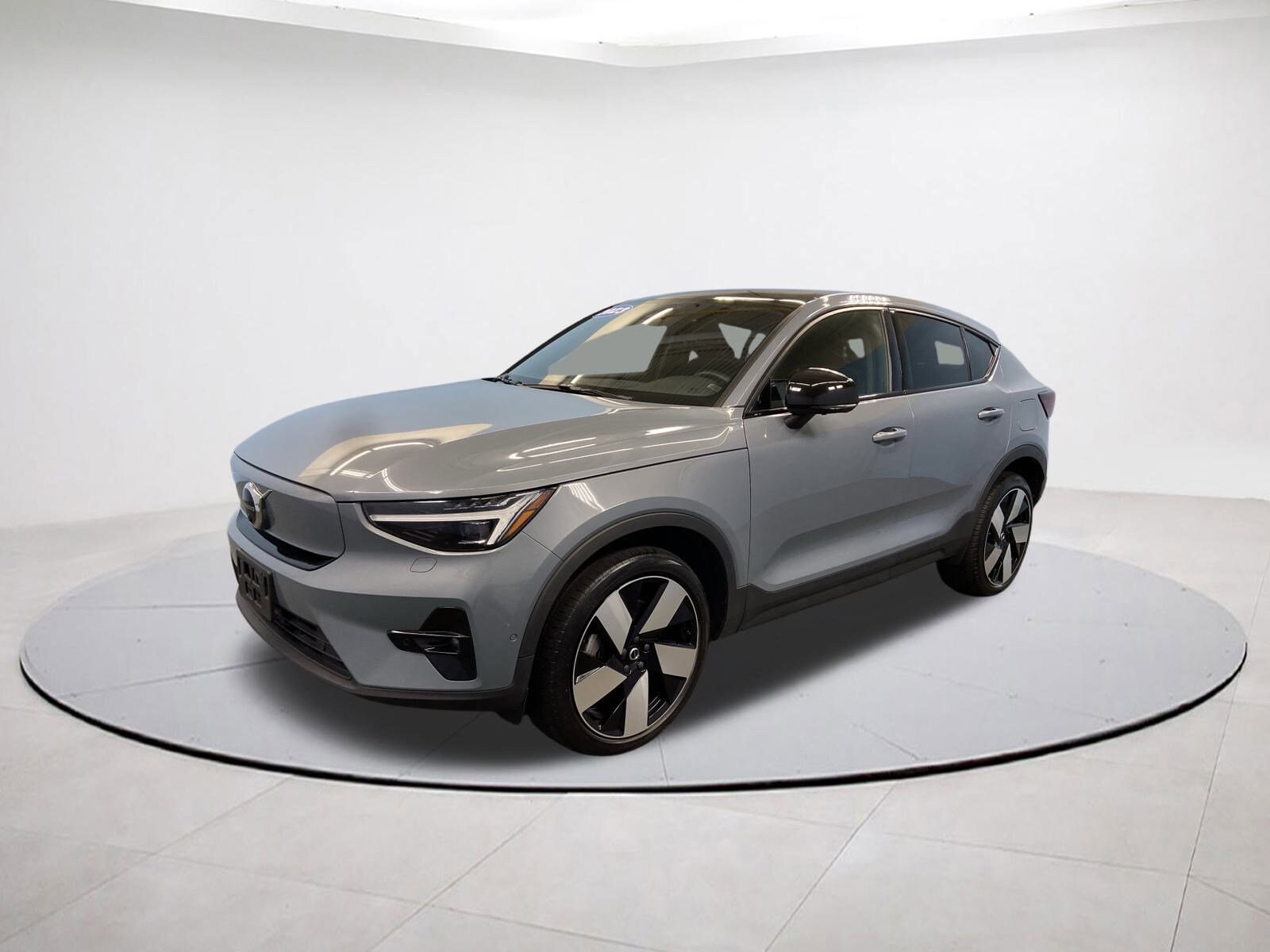 2023 Volvo C40 Recharge Ultimate photo 3