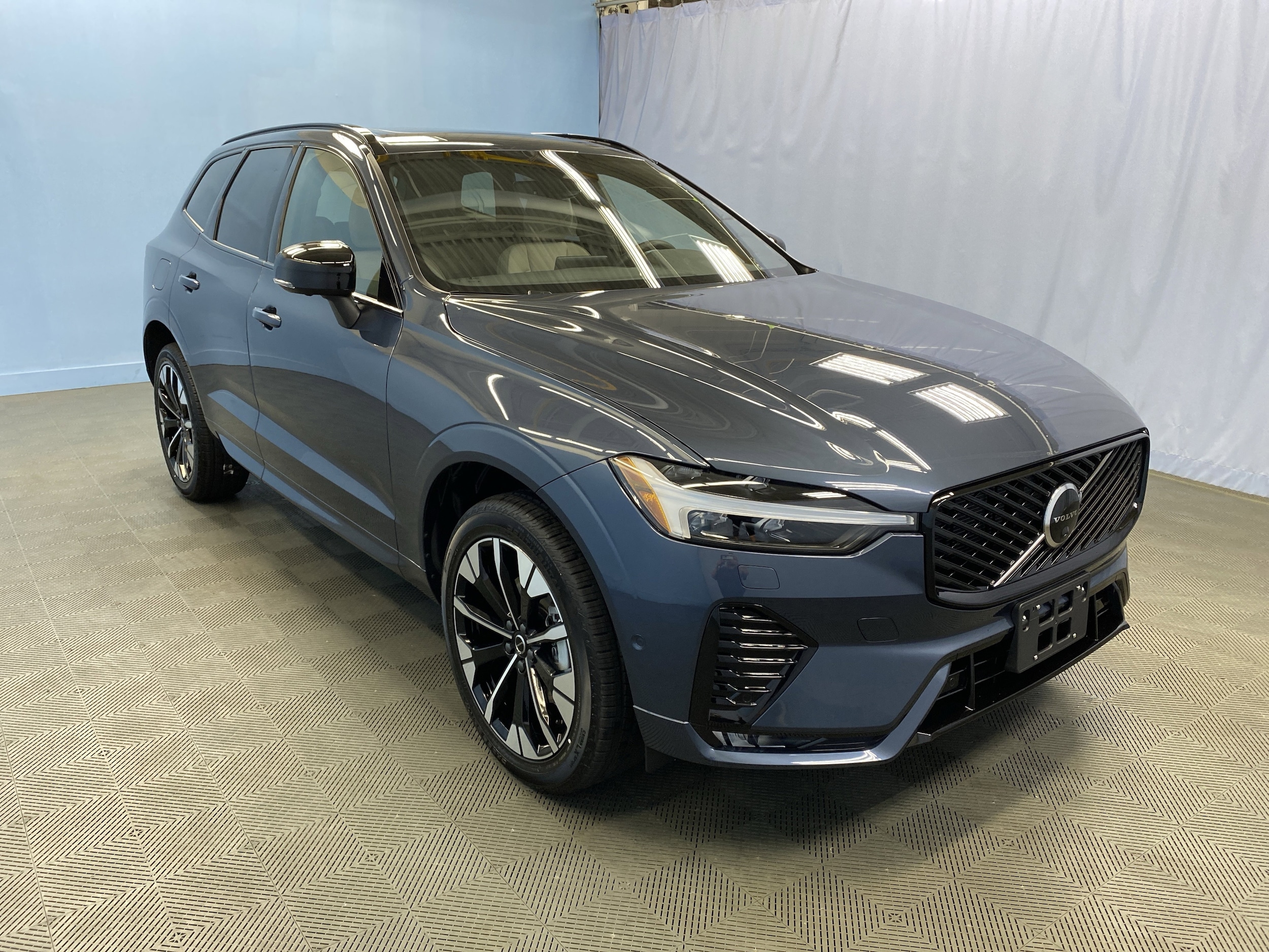 2026 Volvo XC60 SUV 