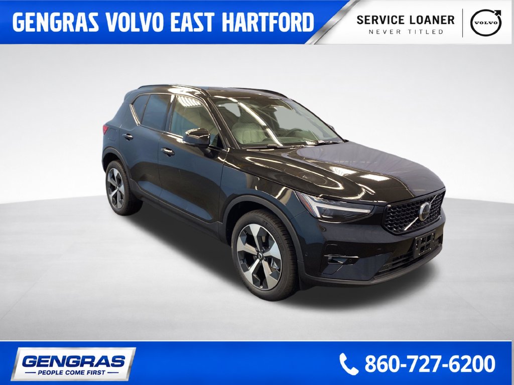 2026 Volvo XC40 Plus